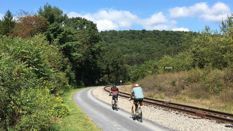 Bikers along Helmstetter's Curve