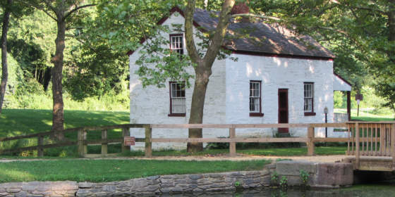 Lockhouse 6 Canal Quarters